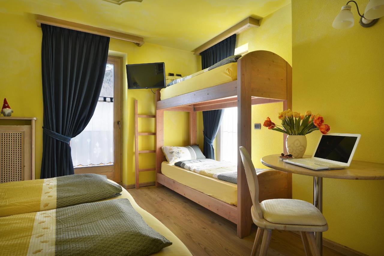 Hotel Piccolo Mondo 리비뇨 외부 사진