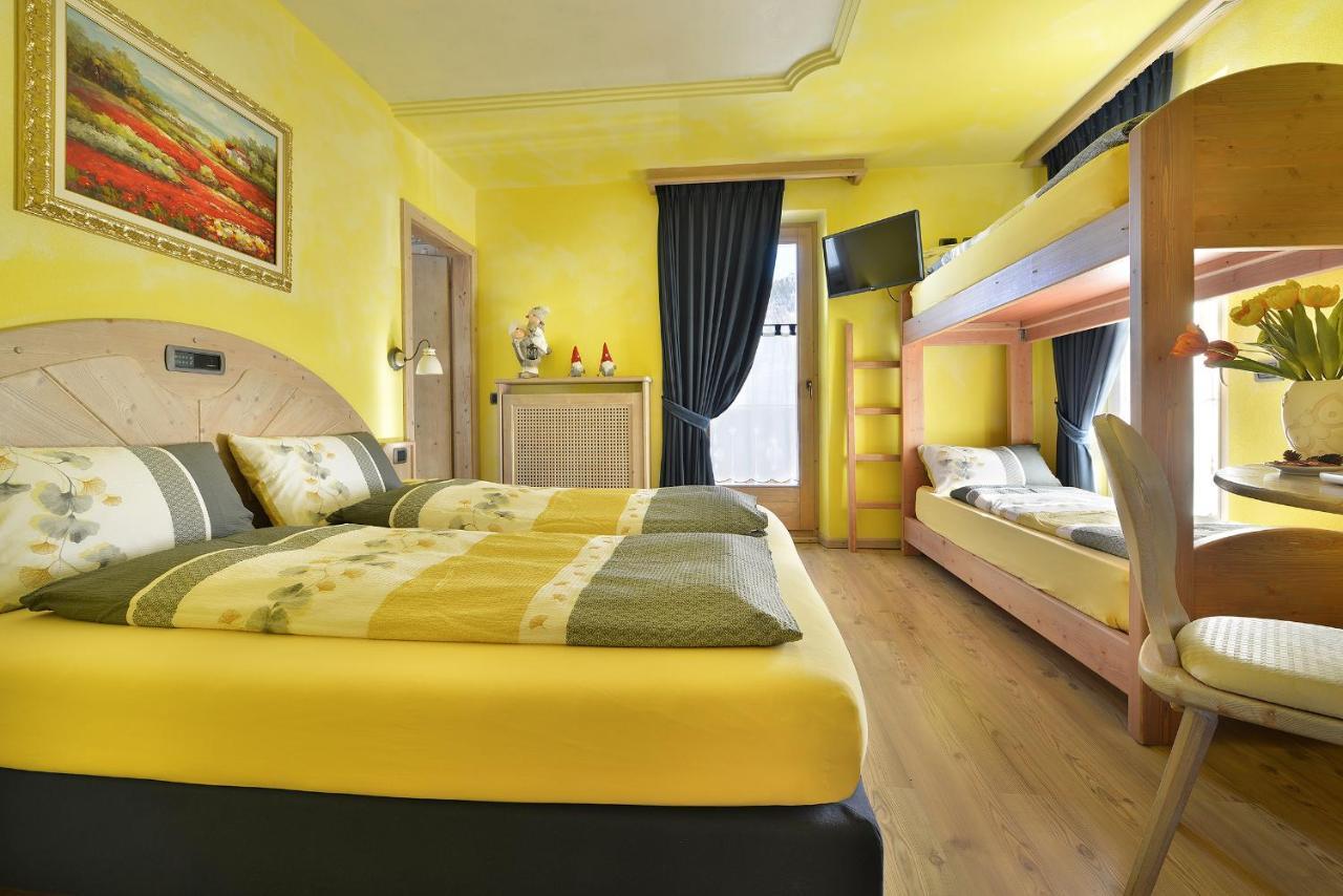 Hotel Piccolo Mondo 리비뇨 외부 사진