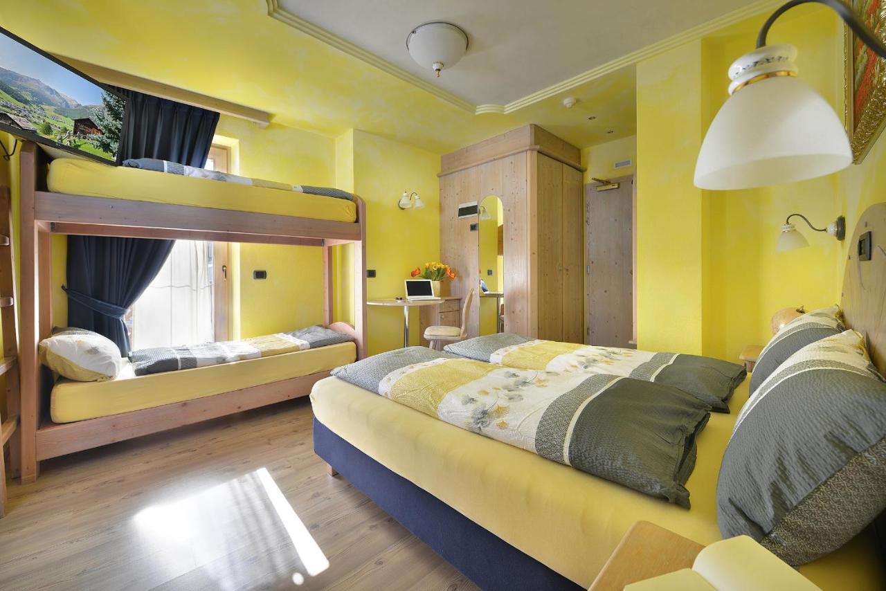 Hotel Piccolo Mondo 리비뇨 외부 사진